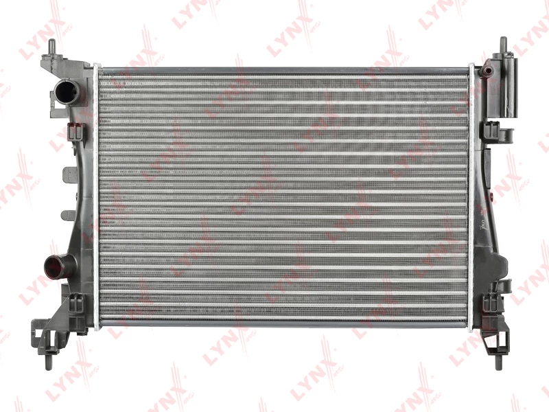 Радиатор охлаждения LYNXauto RM-1333