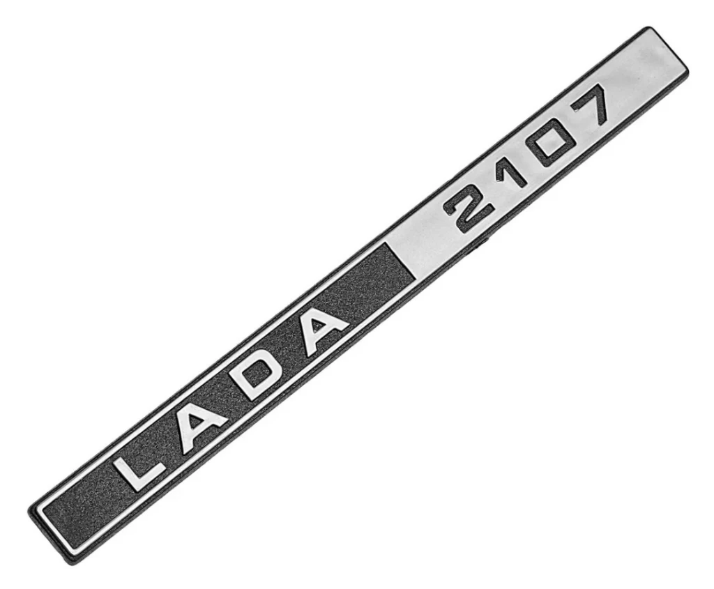 Эмблема LADA 2107